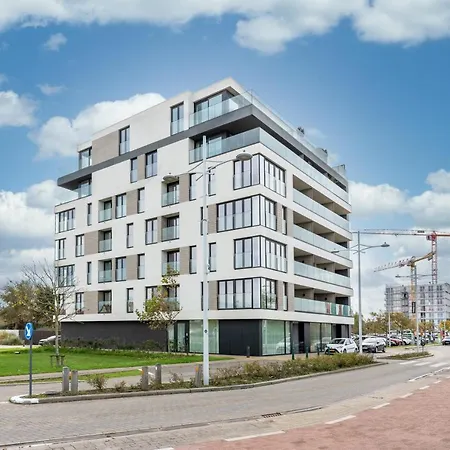 Apartment Duinenrij 197 Bredene